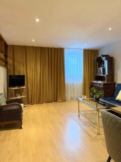 Apartments Stubsi with colonnade view - 1