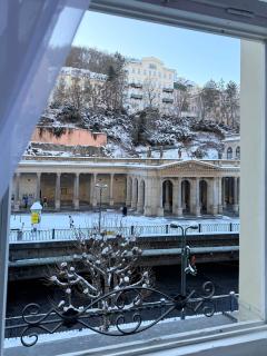 STUBSI Apartments offer a magnificent view of the Colonnade - 0