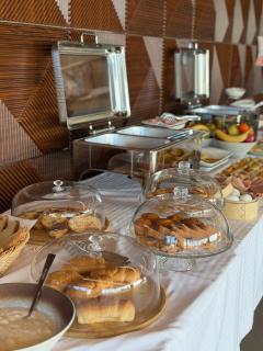 Sky rooftop luxury suites - 4