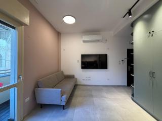 Stylish City Retreat - By Vacay - 1