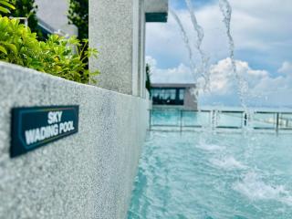 High Floor Sea View Penang Bridge Luxury 2BR - 9