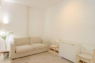 Sanremo 2-Room Appartment with Terrace steps from Sea & Casino, Sleeps 4 - 5