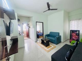 Terrace Paradise 1BHK Flat near AMB Mall Kondapur - 6