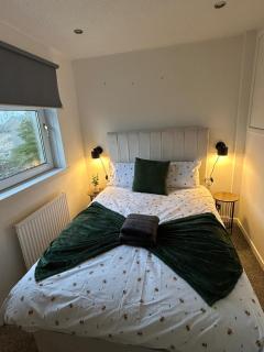3BR Home Sleeps 10 with Private Drive Near Park - 1