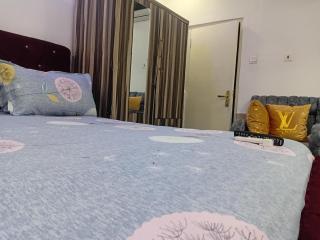 HIDEOUT Short And Long stay - 8