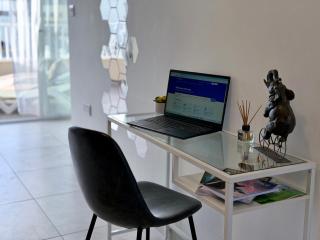 D' Suites Holiday Apartments - 1