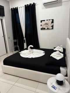 La Piazzetta a Mare Holiday House - 9