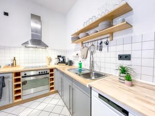 Ferienwohnung mit kostenfreier Tiefgarage im Zentrum mit 2 Schlafzimmern & Kingsize Betten - 8