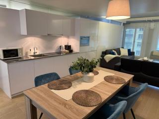 Central, modern apartment - 5