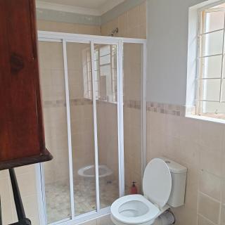 Luvuyos Guest House - 5