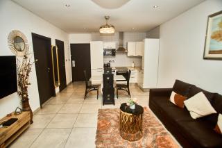 Bailey PrimeStay - Pool View One-Bed Apt at The Signature East Legon - Accra - 0