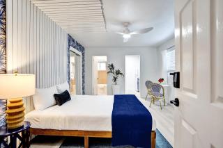 Lake Worth Studio with Kitchenette and Shared Yard - 2