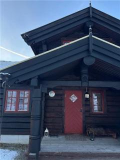 Norsk laftehytte Filefjell I 123 kvm I10 sengeplasser I 2 stuer - 6