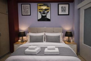 Piraeus City Haven Suites - 6