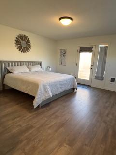 Studio in Forest Grove - 9