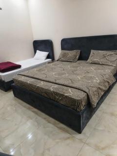 Stay Max Guest House G-13 - 2