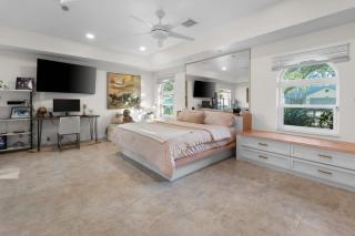 Plantation Pool Home with Hot Tub - 9