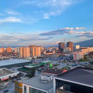 Charming 3-Bedroom Apartment in the Heart of Ferizaj - 1