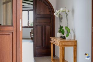 Villa Alta Vista - Hacienda and View by Dodoterla - 9