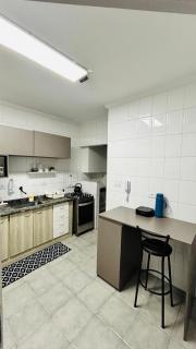 Apto frente, 03 dormitórios 02 banheiros - Guarujá Enseada - 2