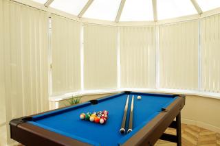 Spacious 5 Bed - Sleeps up to 11 - Contractors and Long stays Welcome - Large Private Driveway - 5