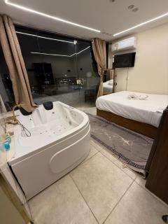 pyramids hotel inn view - 3