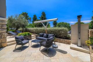 Apartments in Crikvenica 39092 - 2