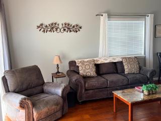 Penthouse suite at Holiday Hills Book today - 0