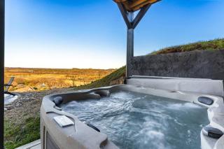 Luxe Mountain Lodge with Indoor Pool, Views, Fire Pit - 6