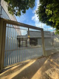 quarto privativo no centro de Campo Grande - 1