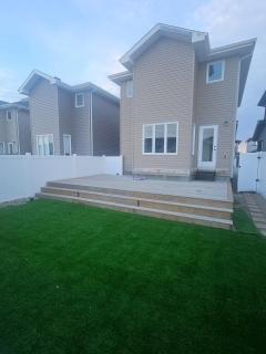 Charming comfortable 3-bedroom home in Regina - 7