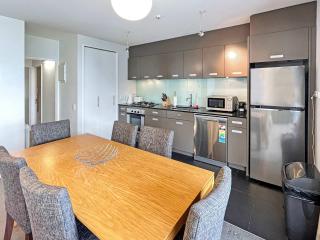 Terrace Apartment 7 With Mountain Views - 2