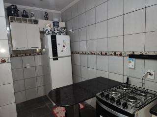 3 quartos, 3 banheiros, sala, conzinha, piscina - 0