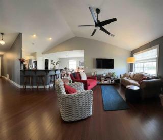 Comfort and convenience - bike in - bike out - 9