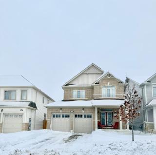 Short Term Cozy Stay in Beautiful Fergus - 9