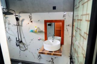 River Pearl Retreat - 7