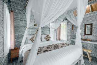 Villa Cahaya - Ocean, sunset and volcano views, an island hideout - 5