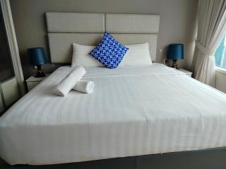 Golden triangle suites klcc by Vortex - 7