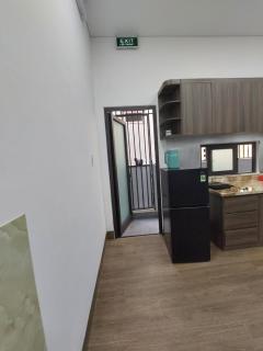 An Thịnh Apartment 1 bed big room with kitchen on firts floor - 3