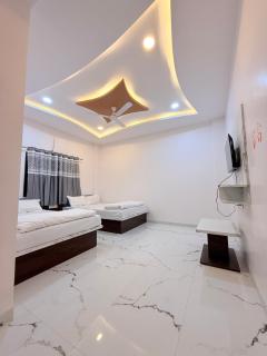 Hotel Radhai Residency - 3