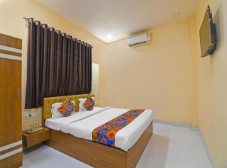 PHILIPS STAY CIT ROAD near Sealdah - 3