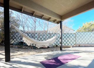 Mid-Century El Dorado - Pool, BBQ, King Bed, Garden - Yucca Valley - 6