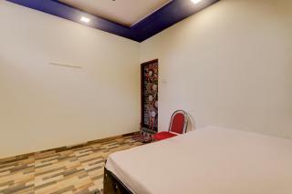 Hotel O RG Palace - 9