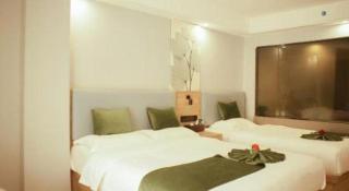 GreenTree Inn Express Hainan Haikou Haixiu Zhong Road - Haikou - 1