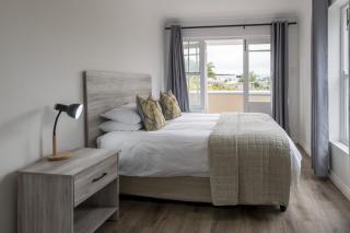 Sunny Side Apartment by First Private Stays - 6