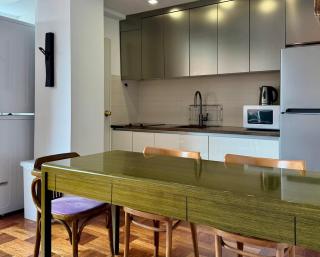 Peaceful 2 BR APT & Cityview Close to Iconic Sites - 4