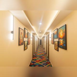 Ghat View - Hotel Shree Ram Villa Ayodhya - 9