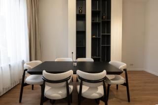 Modi Tbilisi - Boutique 2BR Flat near Rustaveli Metro Station - 2