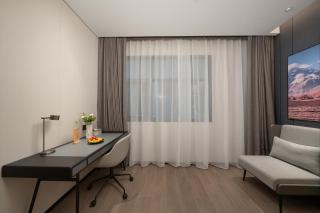 Atour Hotel Chongqing Jiefangbei Linjiangmen Metro Station - 1