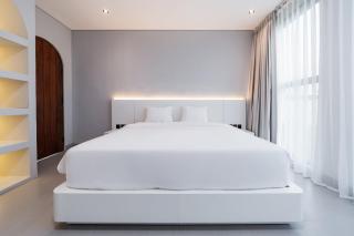 Stylish European-Inspired 2BR Getaway - 2